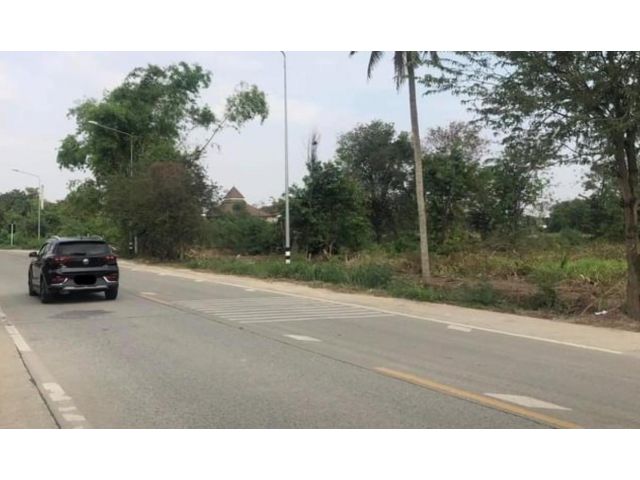 PK234  ขายที่ดินติดถนนซอยวัดพระเงิน ใกล้ถนนกาญจนา  เซ็นทรัลเวสเกต  ใกล้จุดขึ้นลงทางด่วนศรีรัช-จัตุจักร ใกล้ตลาดบางใหญ่