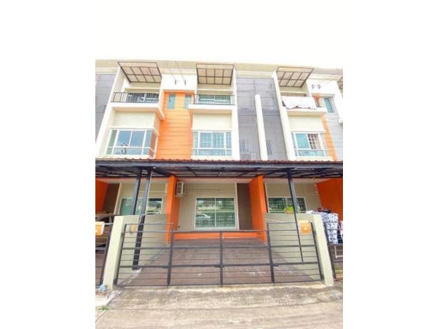 ให้เช่าทาวน์โฮม 3ชั้น นลิน อเวนิว ซอยรามคำแหง 138