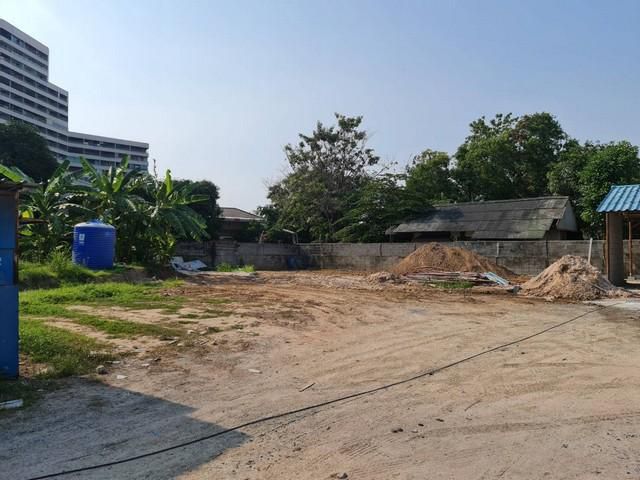 ขายที่ดินเนื้อที่ 2 ไร่ พัทยา ซอยวัดบุณย์