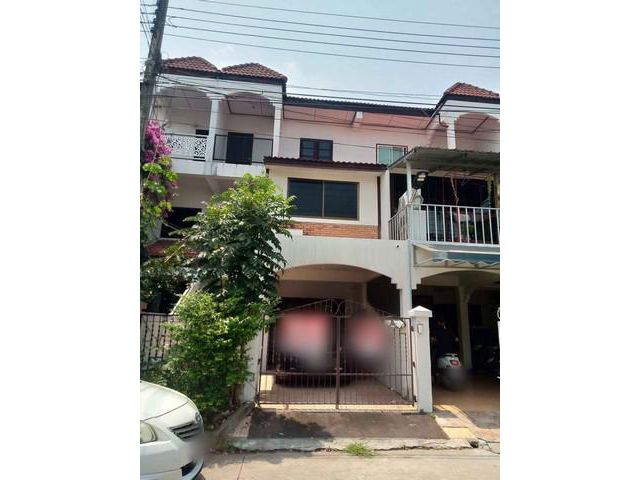 T01842 ให้เช่าทาวน์เฮ้าส์ ใกล้หมู่บ้านเวียงทอง