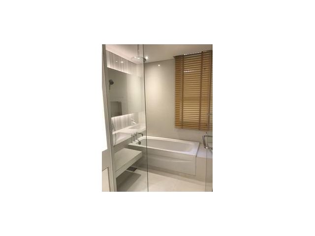 ขายคอนโด  Aequa Sukhumvit 49