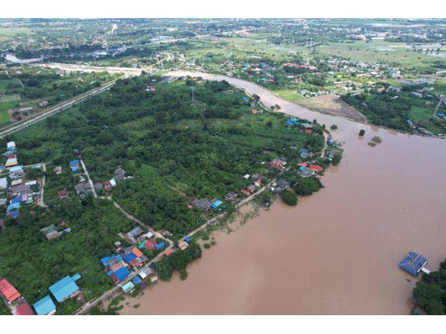 ขายที่ดินเมืองอ่างทอง 3 ไร่ ติดถนนคอนกรีต ใกล้ถนนเส้น 32 - 1.6 กม. จ.อ่างทอง