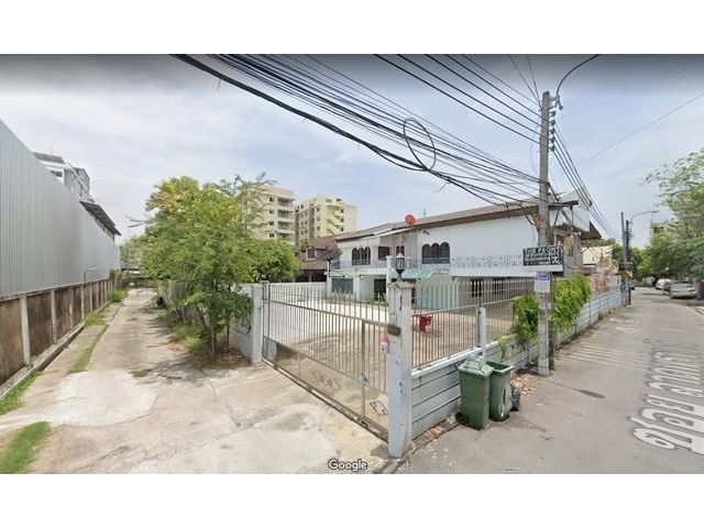 ให้เช่าบ้านเดี่ยว2ชั้น ย่านลาดพร้าว ใกล้ MRTลาดพร้าว ไม่รับสัตว์เลี้ยง