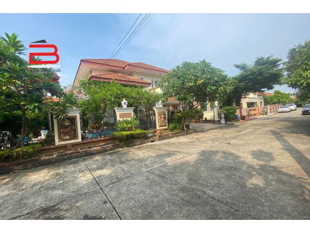 บ้านเดี่ยว หลังมุม หมู่บ้าน เศรณีปาร์ค 3 เนื้อที่ 110.6 ตรว. ถนนทางหลวง 345 เขตดอนเมือง