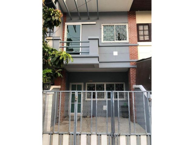 ให้เช่าทาวน์เฮ้าส์ 2ชั้น หมู่บ้านเกตุนุติ ลาดพร้าว