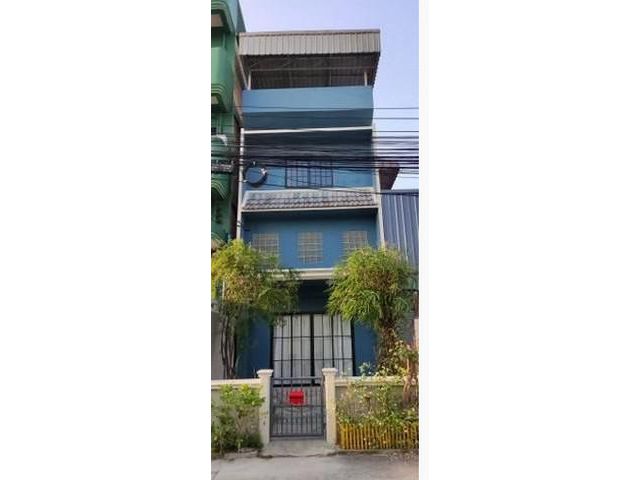 ให้เช่าอาคาร 2.5 ชั้น พร้อมโกดัง อุดมสุข 51