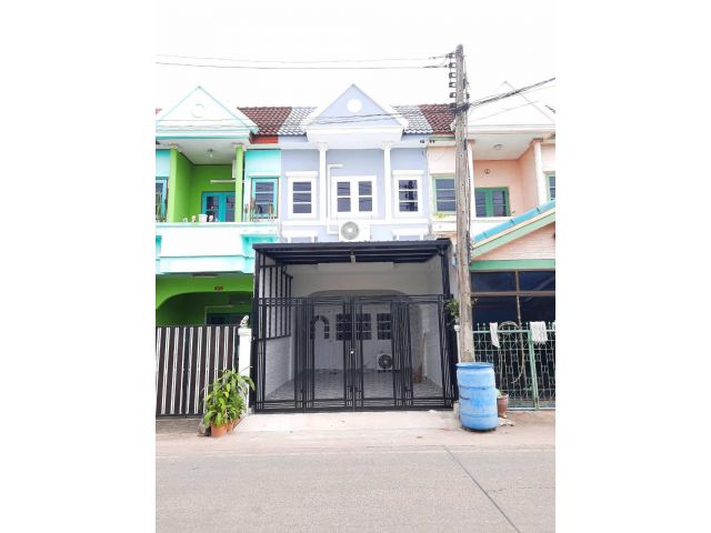 ทาวน์เฮาส์ 2 ชั้น #หมู่บ้านปั้นทองนิเวศน์2 รีโนเวทใหม่ ติดถนนคูคต ลำลูกกา คลอง3 เดินทางสะดวกแนวรถไฟฟ้าสายสีเขียว