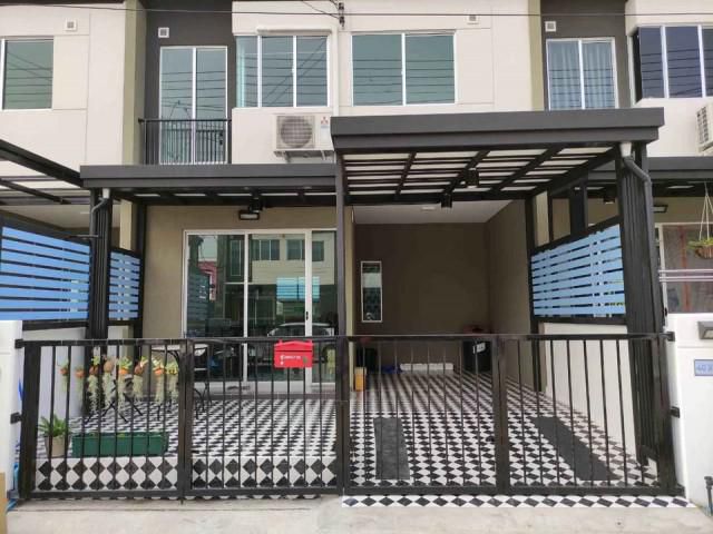 ให้เช่าบ้านทาวน์โฮม 2 ชั้น โครงการพฤกษา รังสิต-บางพูน 3 ถนนรังสิต-ปทุมธานี ติดถนนใหญ่เดินทางสะดวก