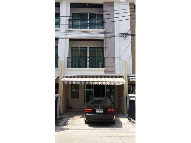 บ้านกลางเมือง S-Sense ซอย ศรีนครินทร์ 40/6