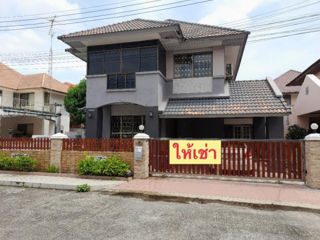 ให้เช่าบ้านเดี่ยว 70 ตร.วา 2ชั้น ม.คันทรีปาร์ค ถ.เลี่ยงหนองมน ใกล้มอเตอร์เวย์ หนองมน ม.บูรพา หาดบางแสน