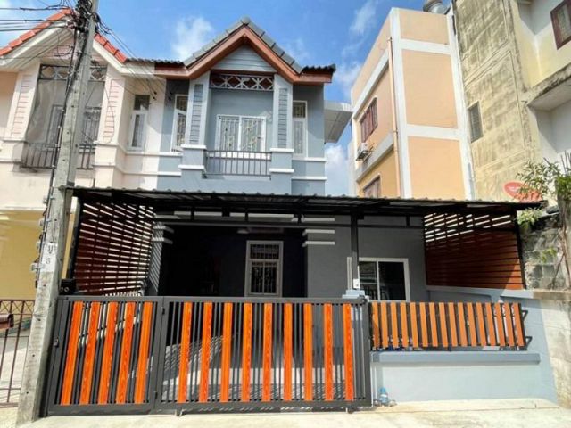 ทฮ ตกแต่งใหมม่ นริทร์ภิรย์