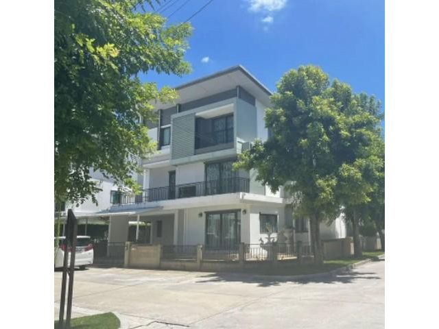 ขายบ้านเดี่ยว 3 ชั้น หลังมุม โครงการโกลเด้น เพรสทีจ วัชรพล สุขาภิบาล 5 ใกล้บิ๊กซีสุขาภิบาล 5