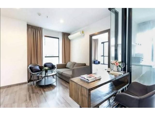 ห้องหัวมุม คอนโด The Base Park West สุขุมวิท77