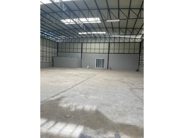 ให้เช่าโกดัง ถนนกาญจนาภิเษก สะพานสูง ลาดกระบัง