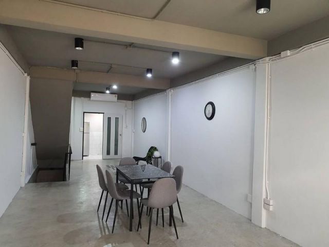 ให้เช่าทาวน์โฮม 4 ชั้น สุขุมวิท 95 ใกล้ BTSบางจาก