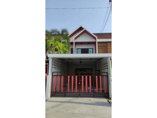 S00534 ขายทาวน์โฮม 2 ชั้น ตรงข้ามโลตัส สาขาหางดง