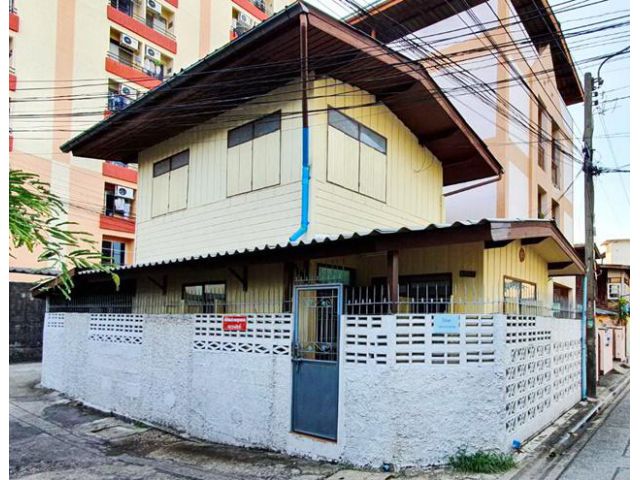 ตลิ่งชัน 20ตรว MRT บางขุนนนท์ 2ชั้น 3นอน