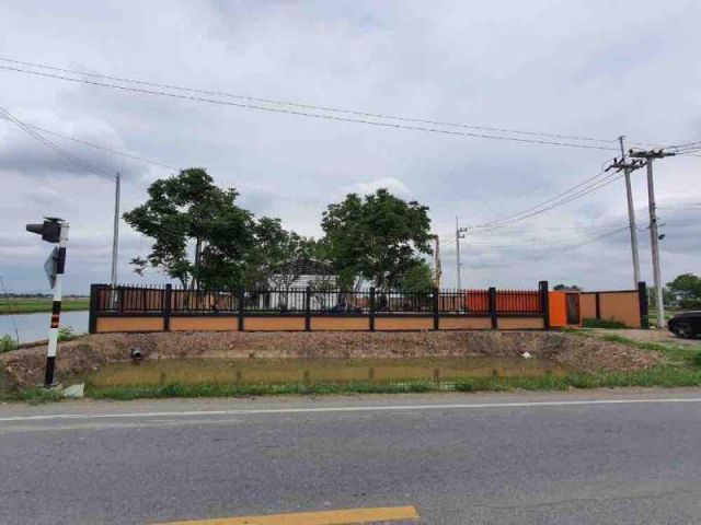 ขาย ที่ดิน 1-1-38 ไร่ พร้อมโกดัง 300 ตร.ม. ขนาด 10x30ม. คลอง9 ลำลูกกา ปทุมธานี