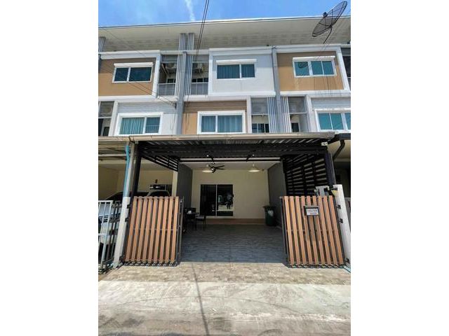 PDJ06 ให้เช่าทาวน์เฮาส์ 3 ชั้น วิลเลตต์ ซิตี้ พัฒนาการ 38 เดินทางสะดวก เหมาะอยู่อาศัย