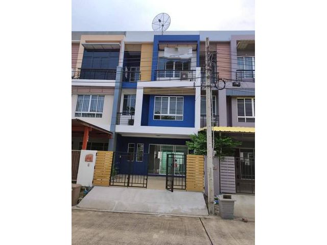 บ้านโฮมออฟฟิศ หมู่บ้าน The Plant สาธร กัลปพฤกษ์