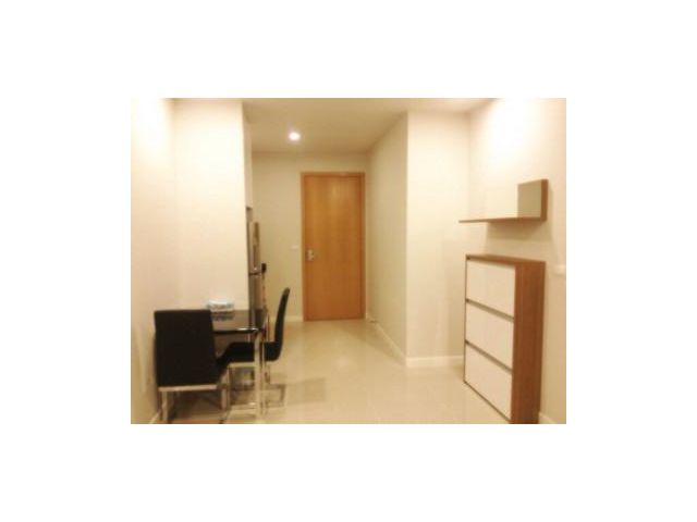 ให้เช่าคอนโด เซอร์เคิล เพชรบุรี 1ห้องนอน 1ห้องน้ำ