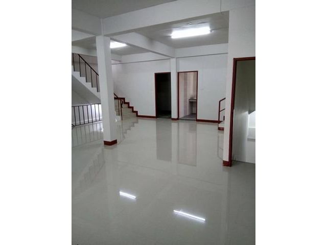 ขายอาคารพาณิชย์ 4 ชั้น 2 คูหา ซ.อ่อนนุช 28/1