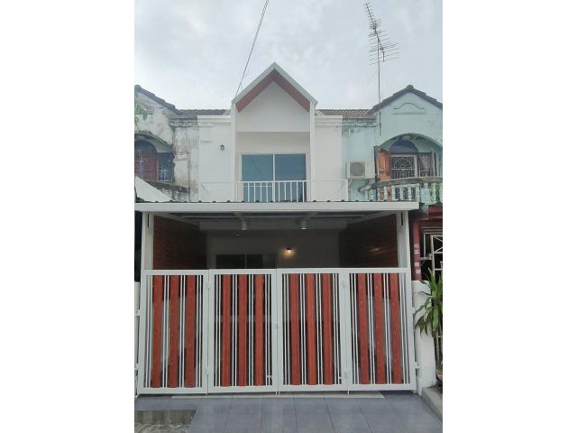 ขายทาวน์เฮ้าส์ 2 ชั้น #หมู่บ้านอัมรินทร์นิเวศน์3 ผัง 3 (ซอย2) ซ.สายไหม 20 บ้านตกแต่งใหม่พร้อมอยู่ ทำเลดี ใกล้รถไฟฟ้า