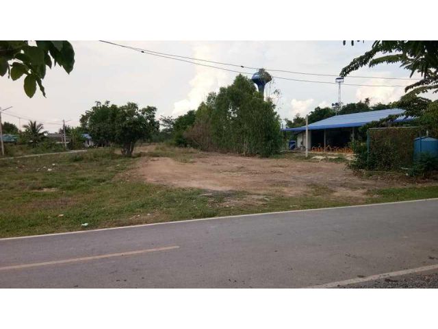 ขายที่ดินบ้านนา 2.5 ไร่ ถมแล้ว ติดถนนลาดยาง ใกล้ถนนสุวรรณศร 33 - 850 เมตร จ.นครนายก