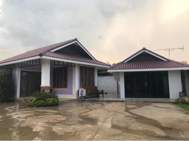 ขายบ้านบ้าน 2 หลังในที่ดิน 128 ตรว.