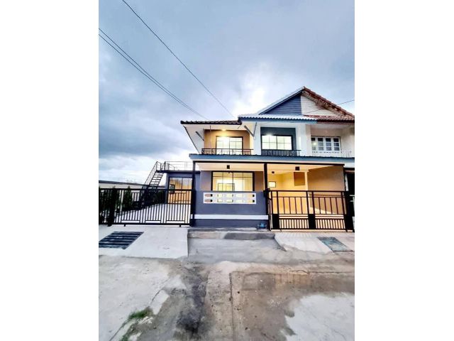บ้านสวยบรรยากาศดีสุด ๆ วิวติดทุ่งนา ทาวน์เฮ้าส์ 2 ชั้นหลังริมมีพื้นที่ด้านข้างต่อเติมเทอเรส #หมู่บ้านพฤกษา3 ตกแต่งสวย