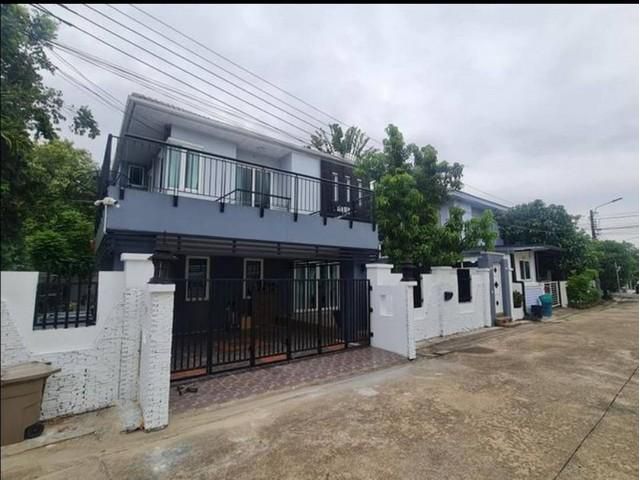ให้เช่าบ้านเดี่ยวหมู่บ้านจิรทิพย์เนื้อที่ 64 ตร.ว สุขาภิบาล5 เฟอร์นิเจอร์ครบพร้อมเข้าอยู่ จดทะเบียนบริษัทได้ เลี้ยงสัตว