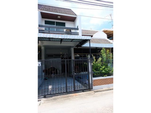 เอเชียทีค นานาชาติ BTS ตากสิน 2ชั้น 30ตรว.3นอน