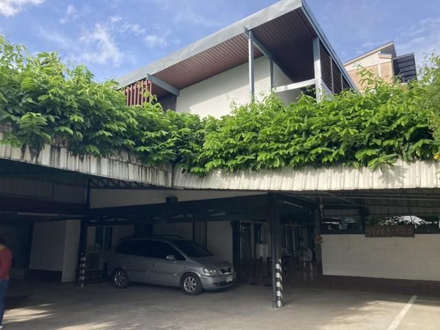 PJD06 ให้เช่าบ้านเดี่ยว 2 หลัง ลาดพร้าว ซอยลาดพร้าว64 ลาดพร้าว80 ทะลุ สุทธิสาร เดินทางสะดวก