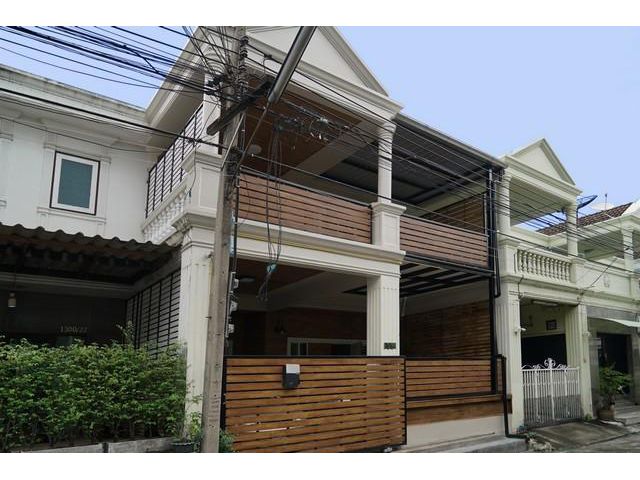 ให้เช่าทาวน์เฮ้าส์2ชั้นย่านสุขุมวิทอ่อนนุช