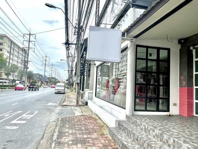 ให้เซ้งกิจการร้านทำเล็บ ย่านทาวน์อินทาวน์