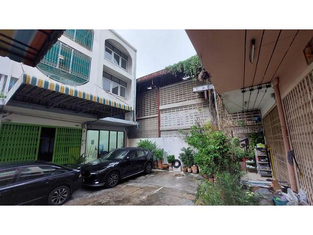 ให้เช่าตึก4ชั้น ซ.สุขุมวิท 67 เพียง 25,000/เดือน