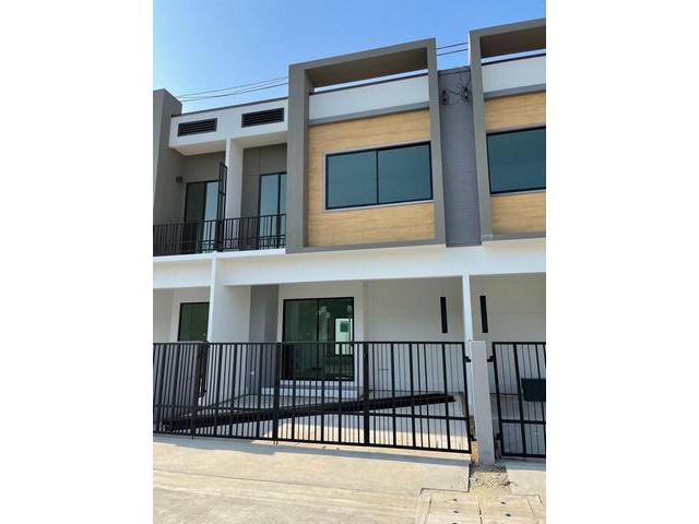 ทาวน์เฮาส์ S-Gate เปี่ยมสุข  บางคูวัด ปทุมธานี