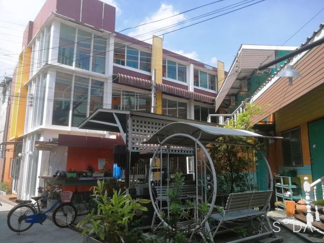 ขาย หอพัก เดนไซ ขนาด 315 ตร.วา 4 ตึก 66 ห้อง ซอยวงศ์สว่าง11 เขตบางซื่อ กรุงเทพ