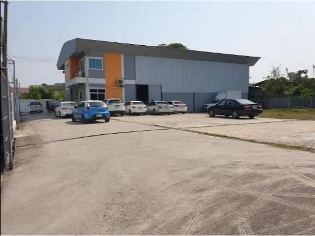 ให้เช่าโกดังพร้อมออฟฟิศ เนื้อที่ 1ไร่ ลาดพร้าว101