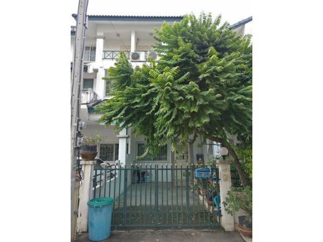 ขายทาวน์โฮม3ชั้นหมู่บ้านมณเฑียรทิพย์คู้บอน27