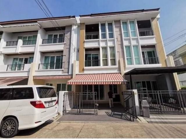 ขายบ้านทาวน์โฮม 3ชั้น บ้านกลางเมือง  พระราม9