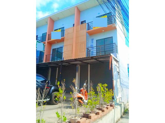 2คูหาติดกัน รร.สารสาสน์ ถ.บ้านกล้วย-ไทรน้อย 6นอน