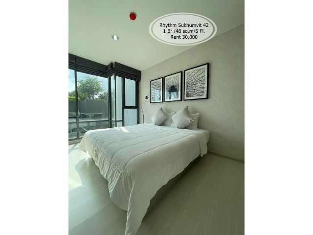 เช่า- Rhythm Sukhumvit 42/ 1 นอน/48 ตรม./ชั้น 5 /ใกล้ BTS เอกมัย เช่า 30,000