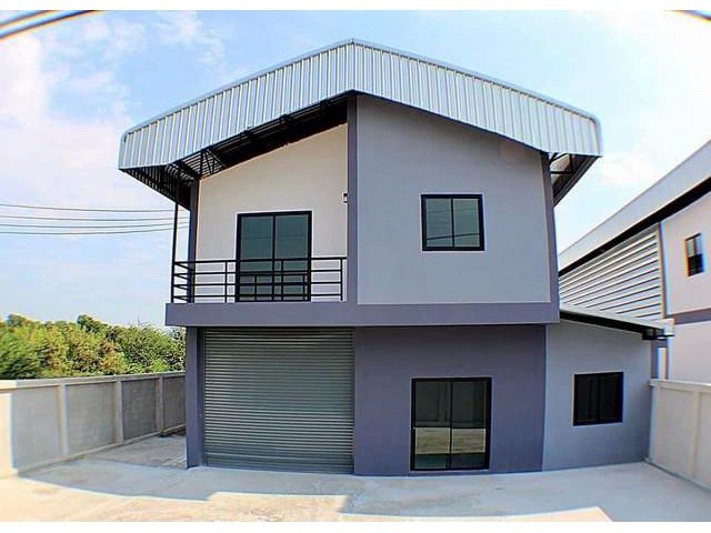 ให้เช่าโกดังพร้อมออฟฟิศขนาด 272ตรม. ลาดหลุมแก้ว ถนน346 ปทุมธานี 2 ห้องนอน 4 ห้องน้ำ พื้นรับน้ำหนักได้ 2 ตัน/ตรม.