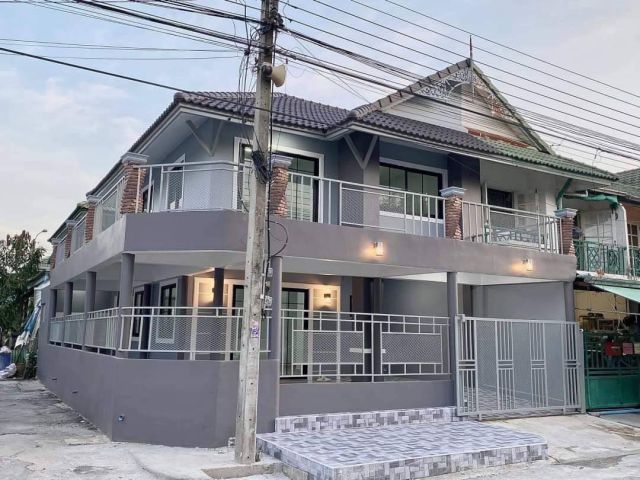 สวยมากจร้า ต่อเติมระเบียงรอบบ้านพร้อมปูกระเบื้อง #หมู่บ้านพฤกษา14A หลังมุม ทาวน์เฮ้าส์ 2 ชั้น ทำเลดี