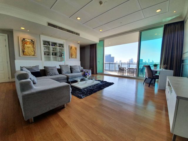 4 Bedroom Penthouse Sukhumvit 23 Asoke for rent, ให้เช่าคอนโด อโศก-พร้อมพงษ์ สุขุมวิท 23 4ห้องนอน 252sq.m ห้องกว้าง ห้อง
