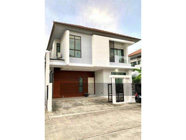 ให้เช่าบ้าน 2 ชั้น 3นอน ออร่า รามคำแหง94พร้อมเฟอร์