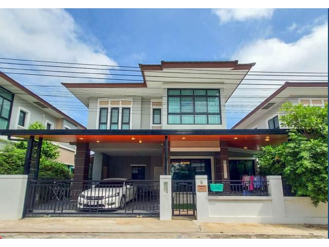 ลัดดาวิลล์4 บ้านกล้วย-ไทรน้อย บ้านสวยหลังใหญ่