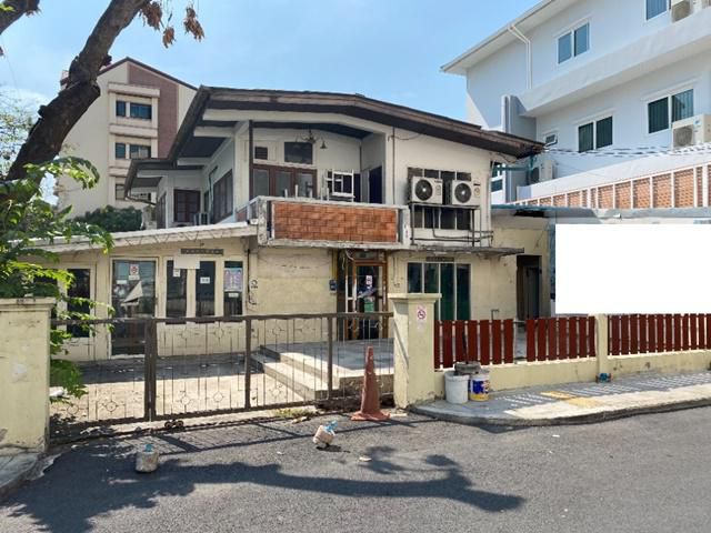 เซนต์หลุยส์1-5 นราธิวาส บ้านหัวมุม 70ตรว. สาทร
