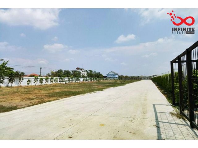 ขายที่ดินเปล่า 2ไร่ 3งาน 91.4ตรว ซอยรามอินทรา64 ถมแล้ว